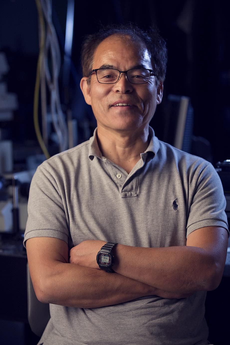 Shuji_Nakamura_Small_Portrait(Matt_Perko)