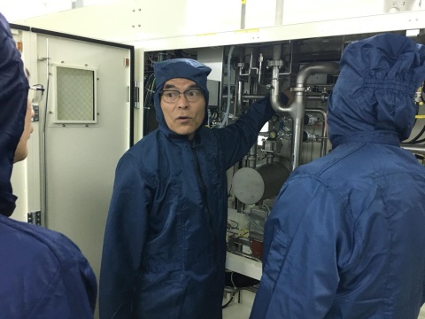 Dr Shuji Nakamura at UM GaN lab